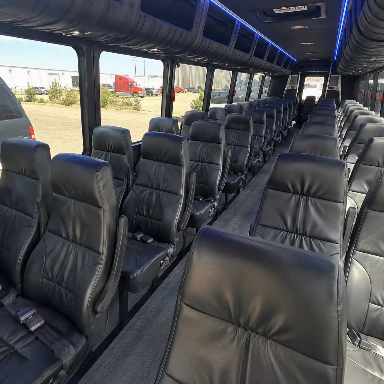 plano minibus rentals for rehearsal dinners and brunches