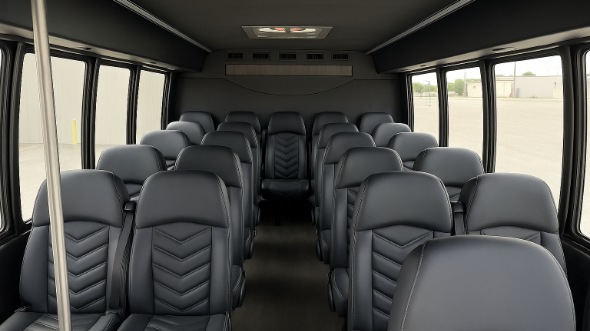 mesquite 28 passenger minibus